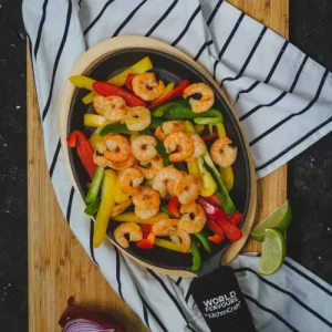 styles dernier cri World Of Flavours Poêle à Fajita En Fonte Avec Plateau De Service En Bois-noir 10